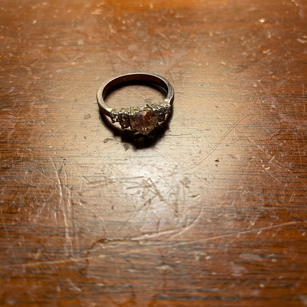 Ring - Picture 2 of 2